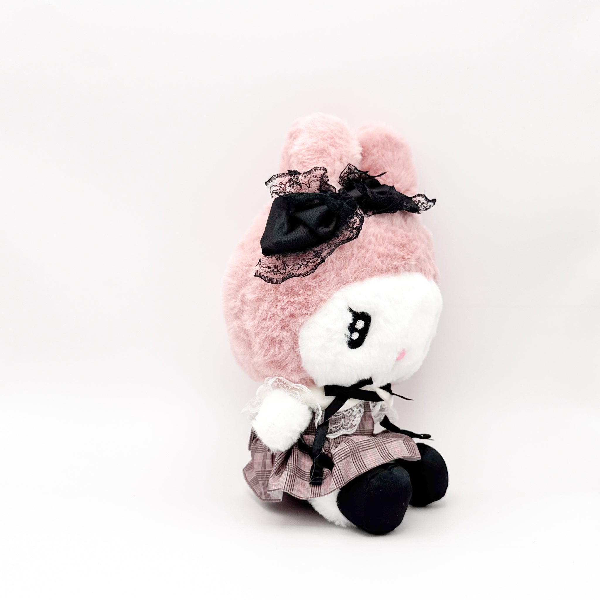 Melody in Preppy Coquette Dress 8" Plush